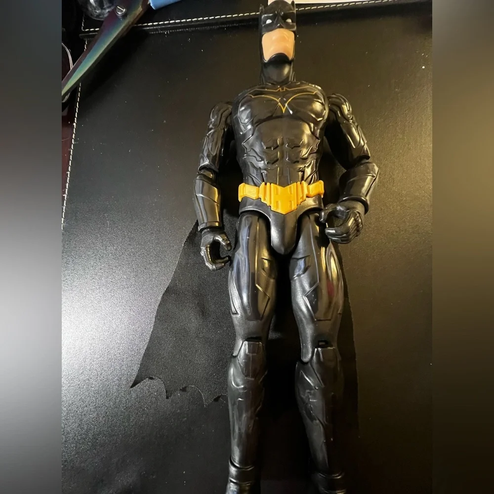 MATTEL BATMAN 12” ACTION FIGURE WITH CAPE POSEABLE   $10.